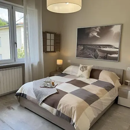 Gru Tatil Evi Lucca